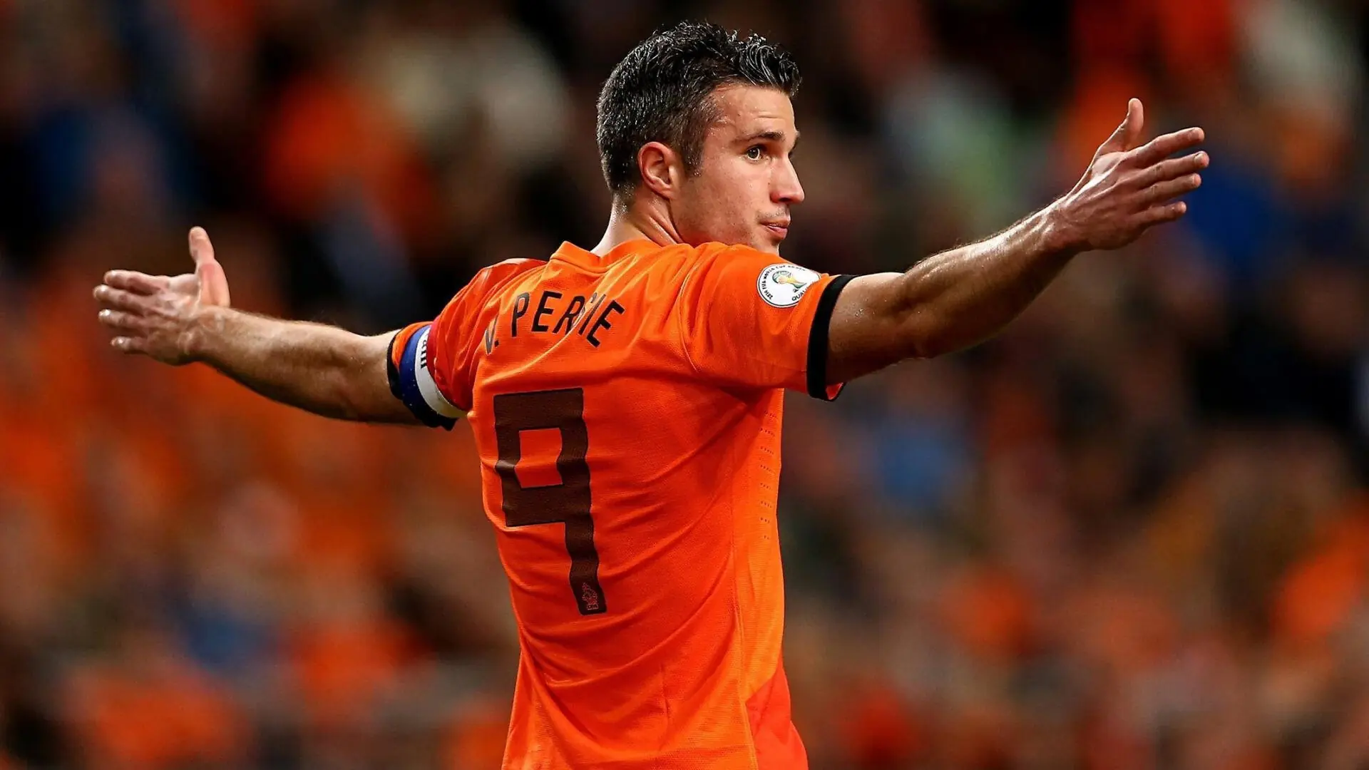 西甲豪门比拼，战术变化层出不穷，精彩片段不断出现，豪门三强挥金如土,赚足流量的西甲联赛迎来新伙伴